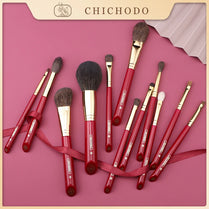 Elevate Your Makeup to Professional Level